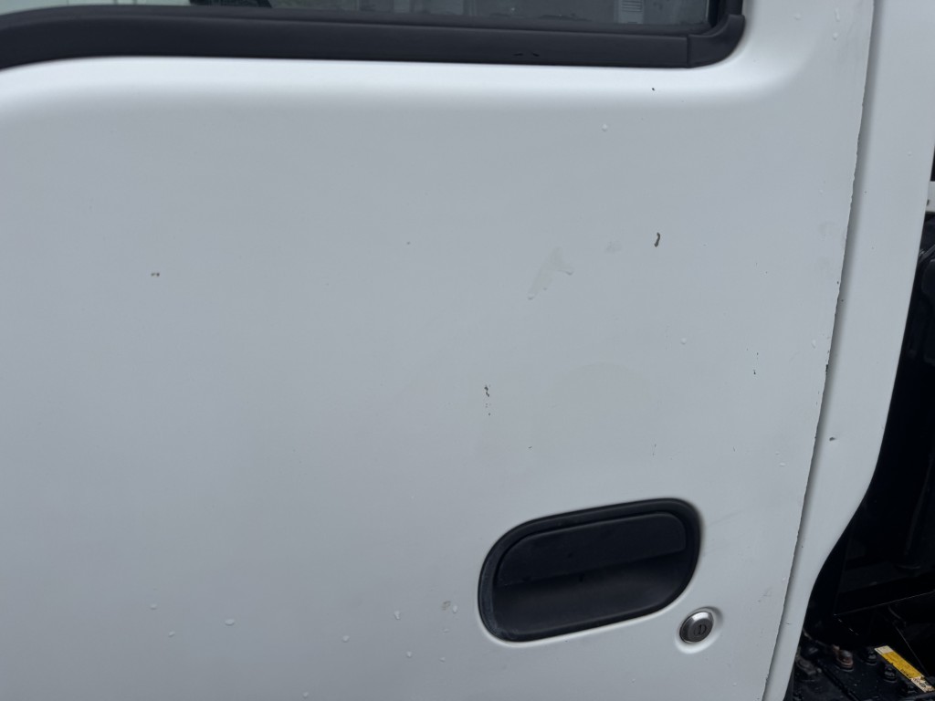 新明和アームロールツインホイスト車検付|中古トラックの販売・買取・査定のアイナビ