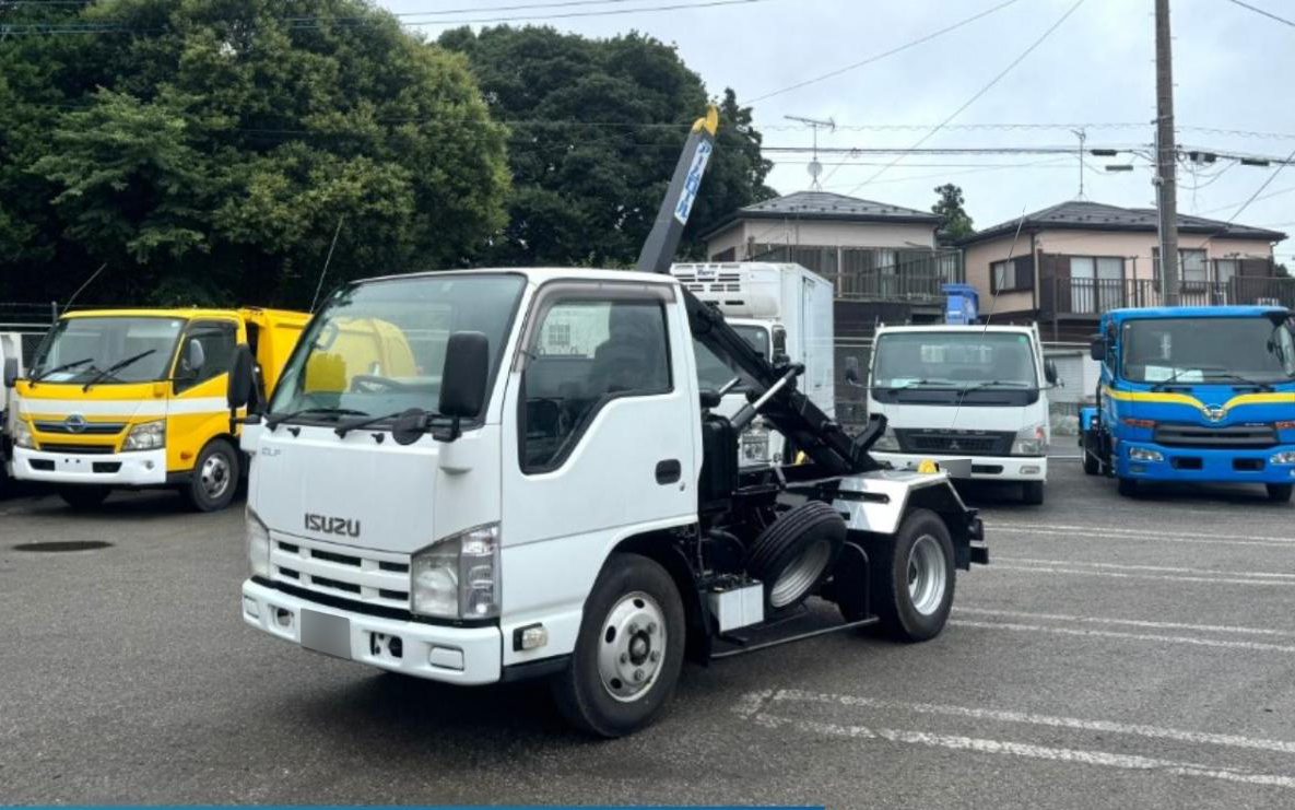 新明和アームロールツインホイスト車検付|中古トラックの販売・買取・査定のアイナビ