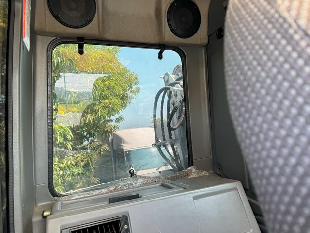 平成20年式☆KATOラフタークレーン MR130R|中古トラックの販売・買取・査定のアイナビ