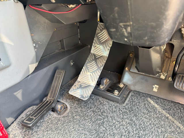 平成20年式☆KATOラフタークレーン MR130R|中古トラックの販売・買取・査定のアイナビ