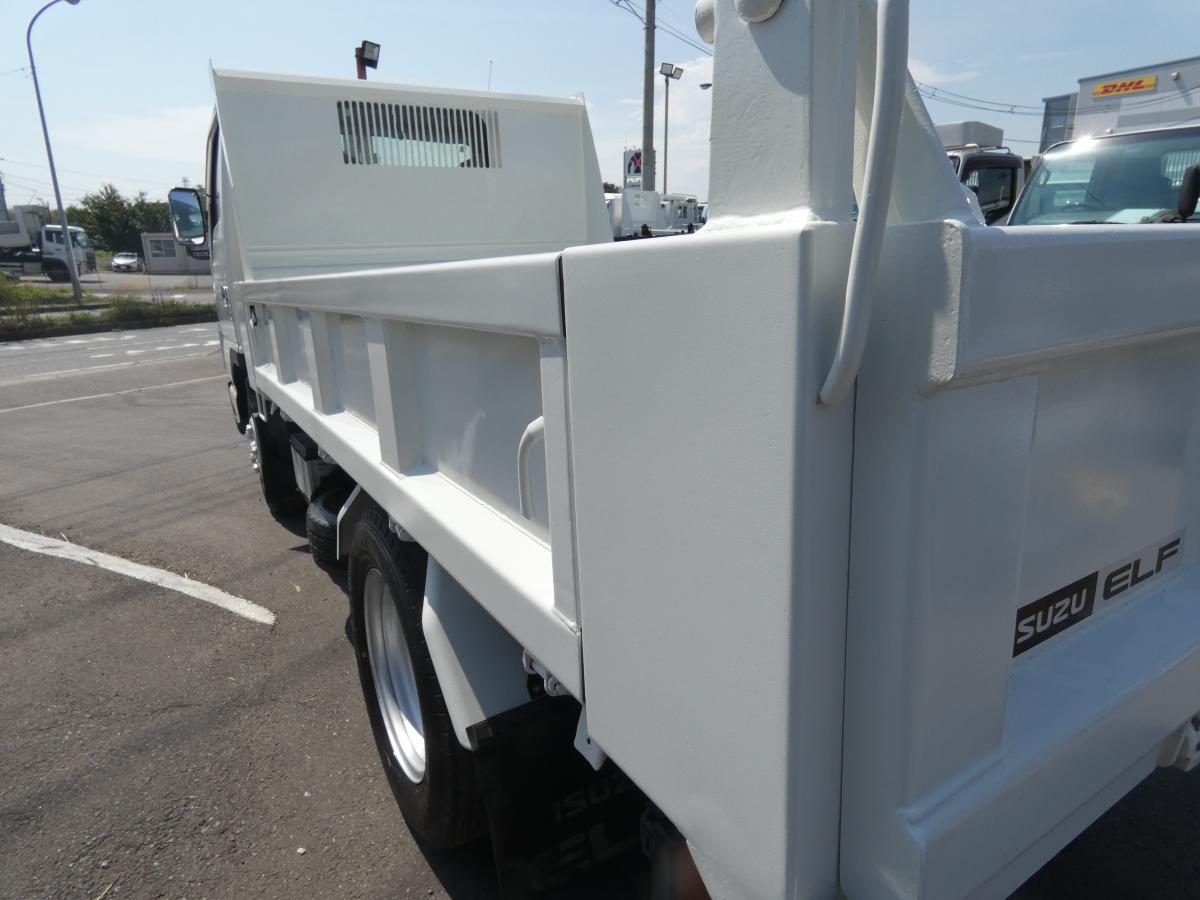 H21 エルフ 3トン ダンプ 6速MT メッキパーツ 250821|中古トラックの販売・買取・査定のアイナビ
