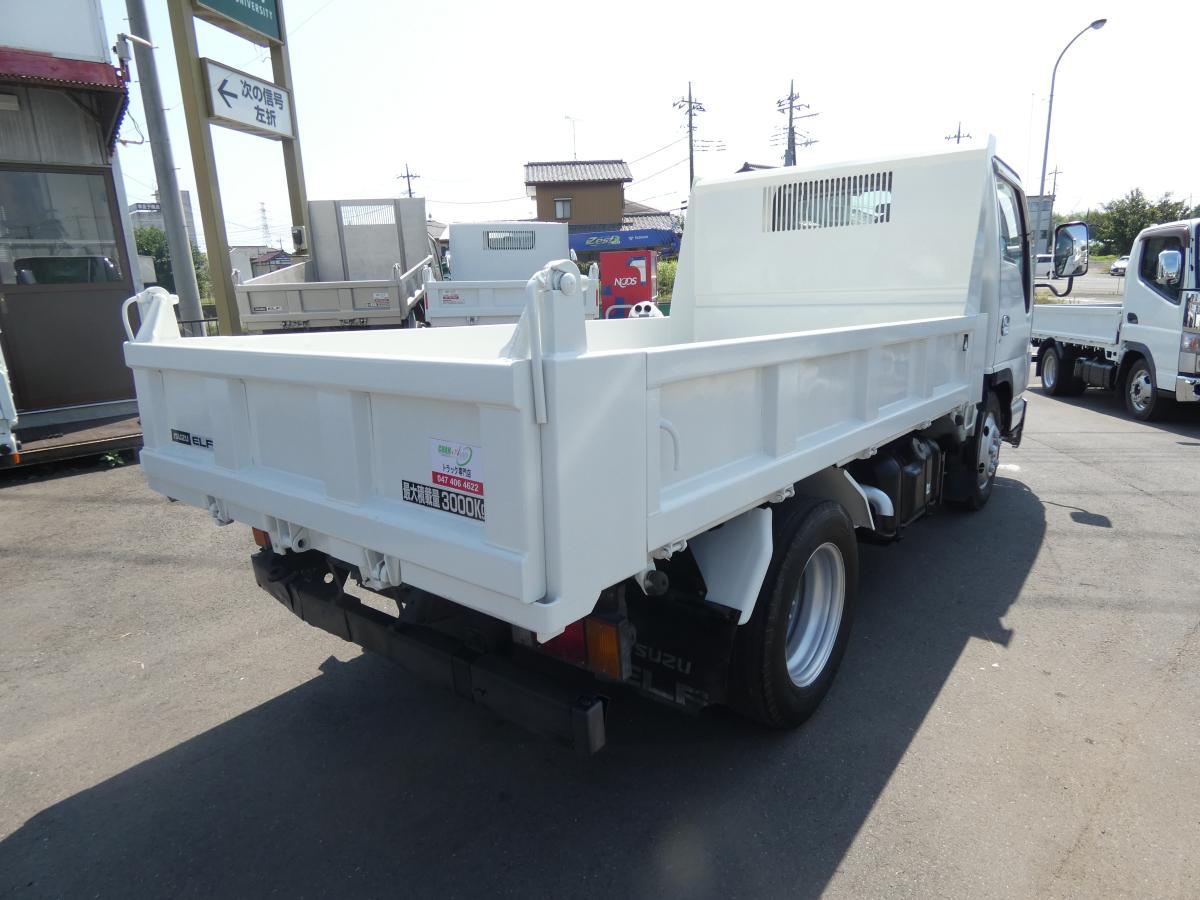 H21 エルフ 3トン ダンプ 6速MT メッキパーツ 250821|中古トラックの販売・買取・査定のアイナビ