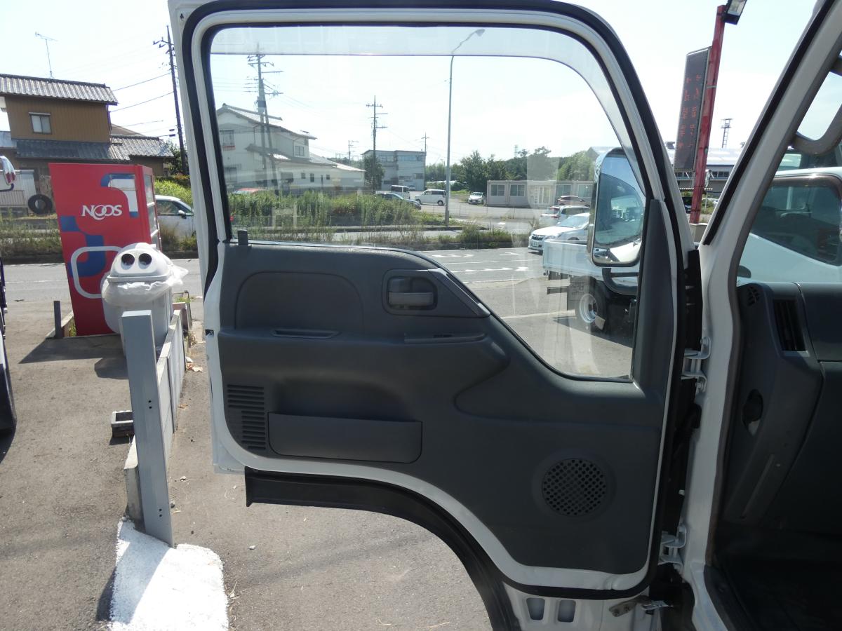 H21 エルフ 3トン ダンプ 6速MT メッキパーツ 250821|中古トラックの販売・買取・査定のアイナビ