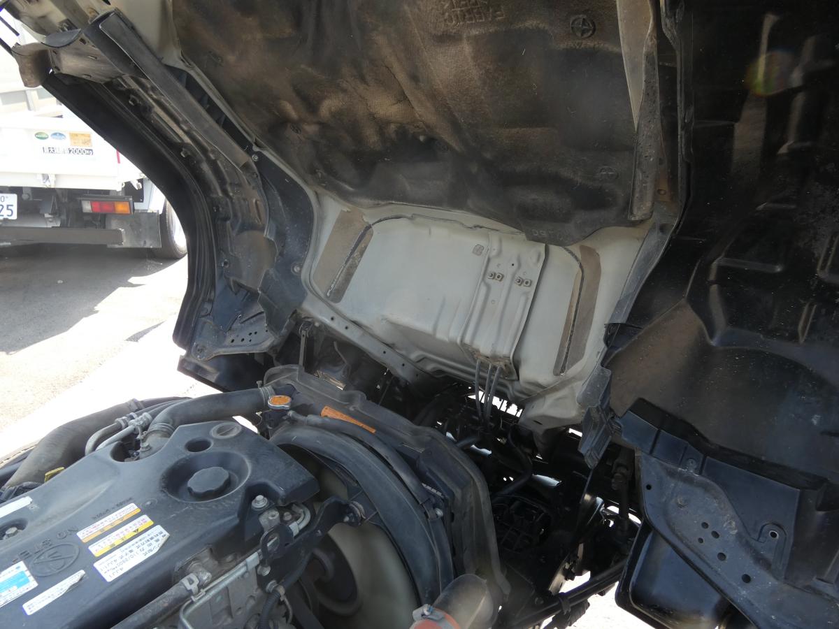 H21 エルフ 3トン ダンプ 6速MT メッキパーツ 250821|中古トラックの販売・買取・査定のアイナビ