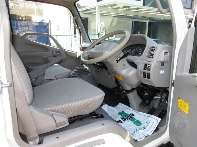 日野 バン車 デュトロ|中古トラックの販売・買取・査定のアイナビ