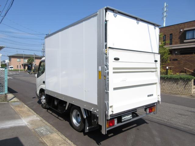 日野 バン車 デュトロ|中古トラックの販売・買取・査定のアイナビ