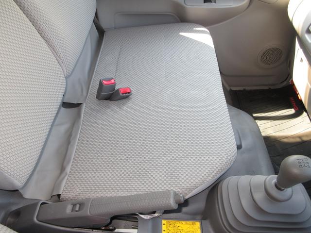 日野 バン車 デュトロ|中古トラックの販売・買取・査定のアイナビ