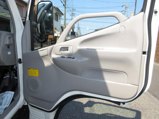 日野 バン車 デュトロ|中古トラックの販売・買取・査定のアイナビ