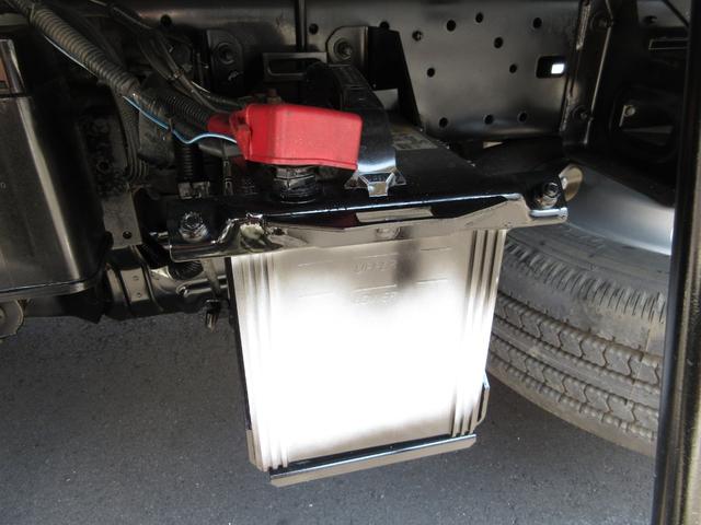 日野 バン車 デュトロ|中古トラックの販売・買取・査定のアイナビ