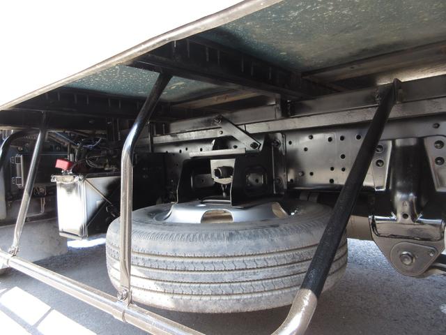 日野 バン車 デュトロ|中古トラックの販売・買取・査定のアイナビ