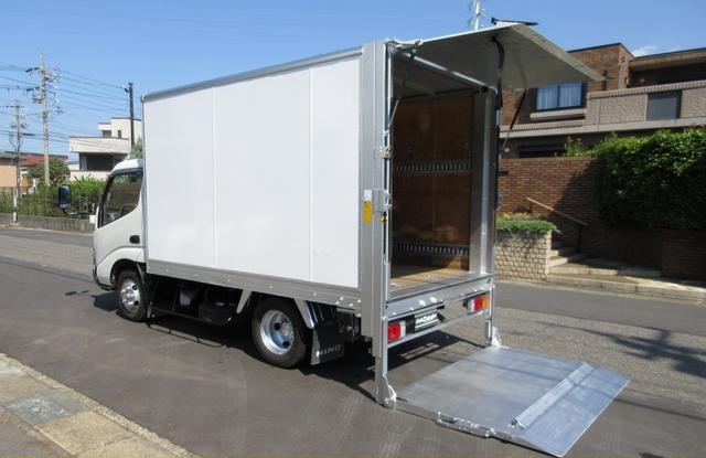 日野 バン車 デュトロ|中古トラックの販売・買取・査定のアイナビ