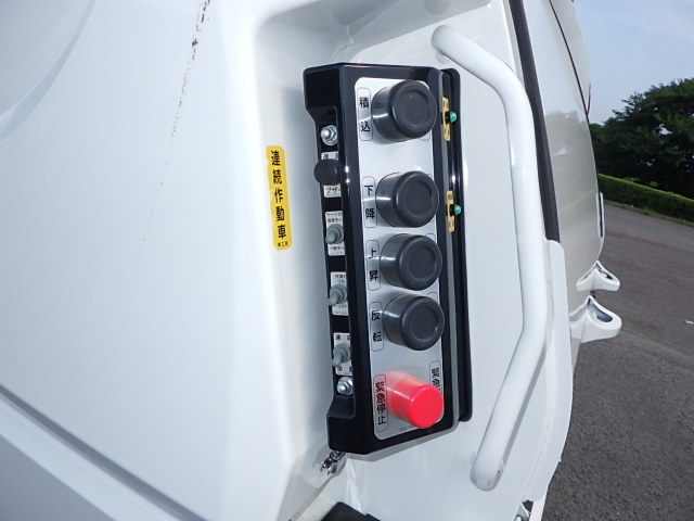 日野 令和7年式 10.3立米 プレス式パッカー 登録未使用車|中古トラックの販売・買取・査定のアイナビ