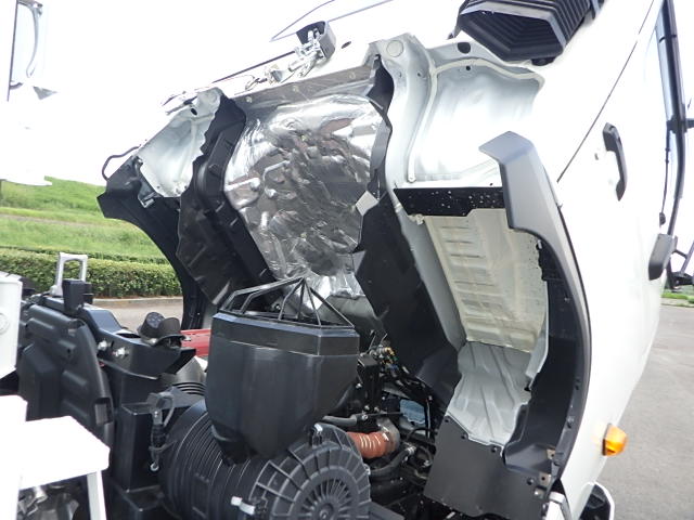 日野 令和7年式 10.3立米 プレス式パッカー 登録未使用車|中古トラックの販売・買取・査定のアイナビ