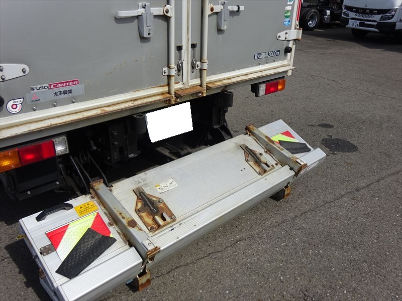 バン ワイド 格納ゲート|中古トラックの販売・買取・査定のアイナビ