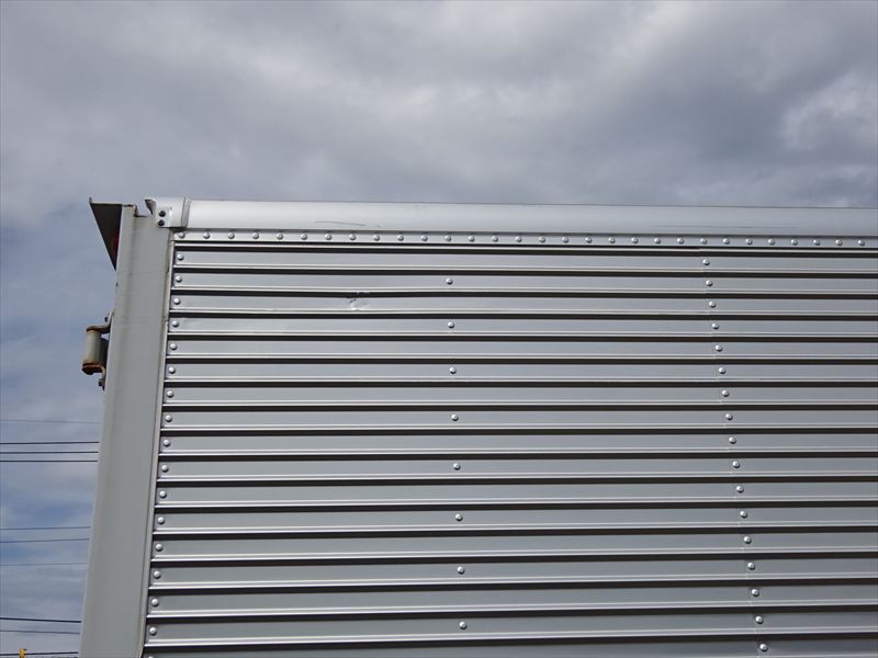 バン ワイド 格納ゲート|中古トラックの販売・買取・査定のアイナビ