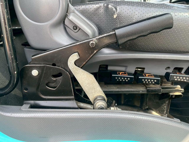 増トン車★3軸2デフ★11トン積載★KYB製・8.9立米★ワンオーナー|中古トラックの販売・買取・査定のアイナビ