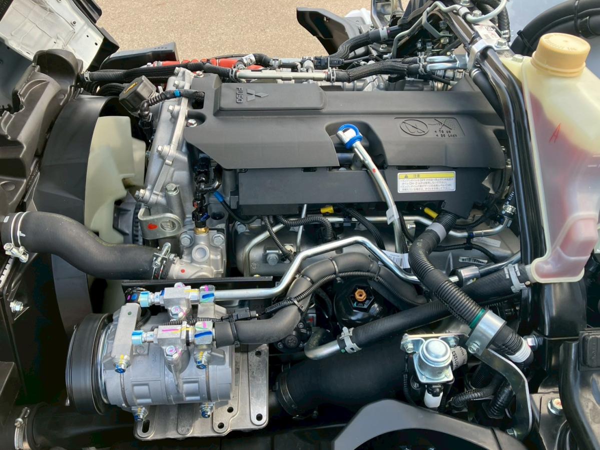 ☆未使用車 標準/10尺 低温-30℃設定 サイドガードアシス|中古トラックの販売・買取・査定のアイナビ