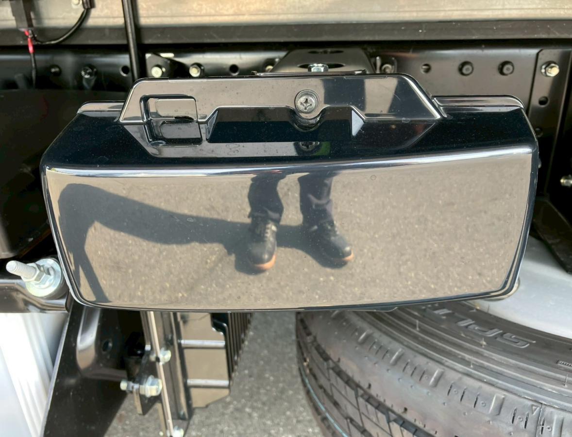 ☆未使用車 標準/10尺 低温-30℃設定 サイドガードアシス|中古トラックの販売・買取・査定のアイナビ