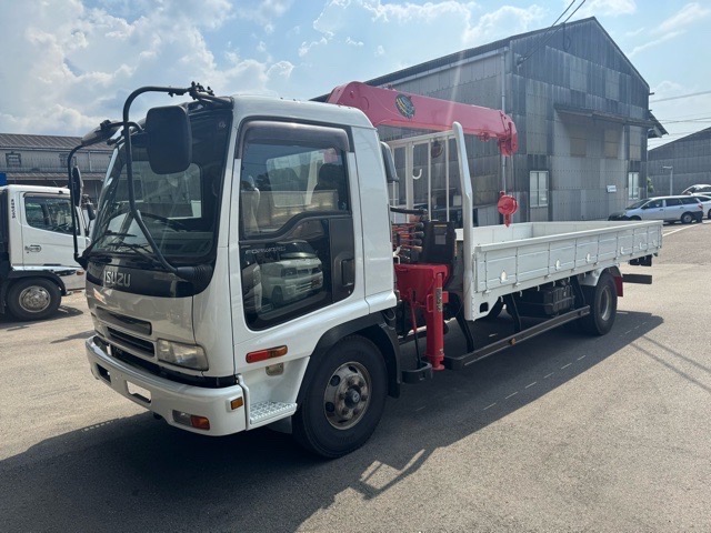 H18フォワード 2.9t3段クレーンラジコンフックイン|中古トラックの販売・買取・査定のアイナビ