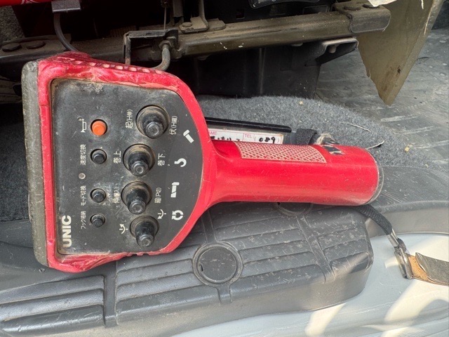 H18フォワード 2.9t3段クレーンラジコンフックイン|中古トラックの販売・買取・査定のアイナビ