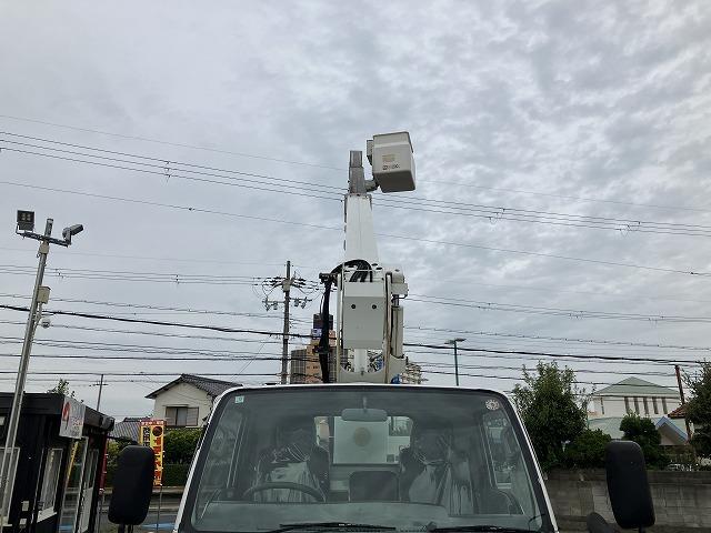 いすゞ エルフ特殊車両|中古トラックの販売・買取・査定のアイナビ