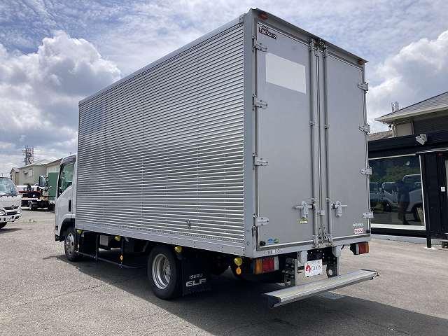 いすゞ バン車|中古トラックの販売・買取・査定のアイナビ