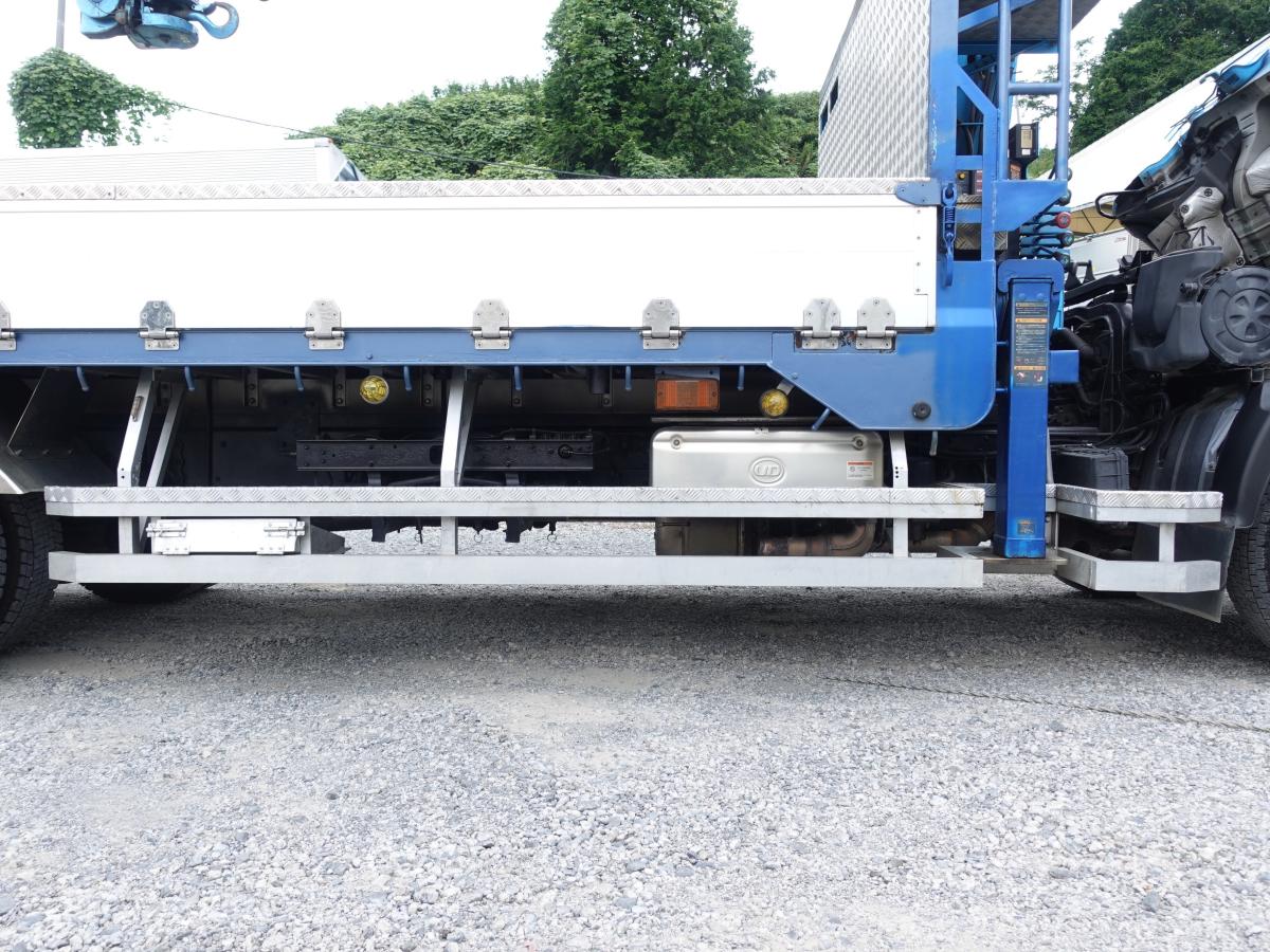 増トン積載4.3tラジコン付5段クレーン2.93t吊り|中古トラックの販売・買取・査定のアイナビ