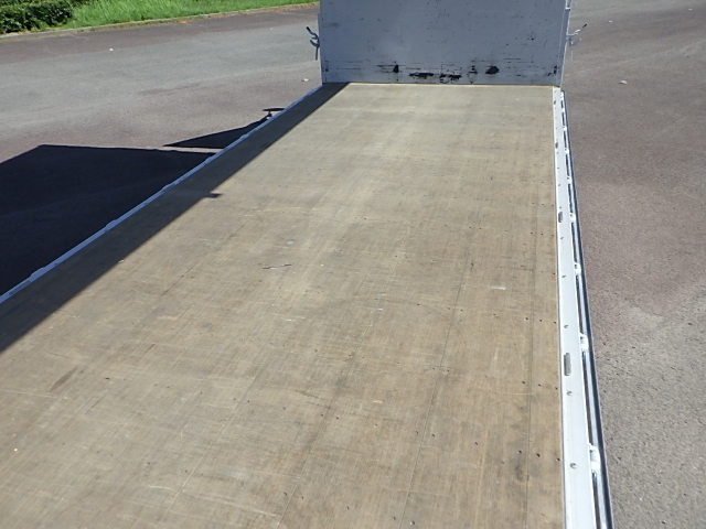 いすゞ 令和1年式 跳ね上げゲート付 4tウィング|中古トラックの販売・買取・査定のアイナビ