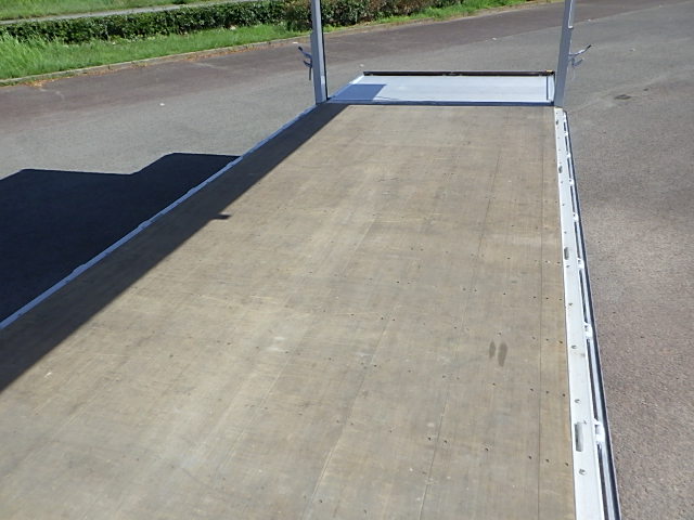 いすゞ 令和1年式 跳ね上げゲート付 4tウィング|中古トラックの販売・買取・査定のアイナビ