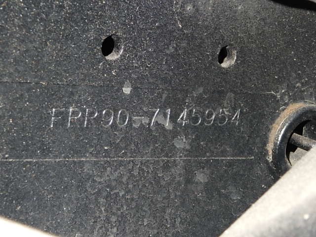 いすゞ 令和1年式 跳ね上げゲート付 4tウィング|中古トラックの販売・買取・査定のアイナビ