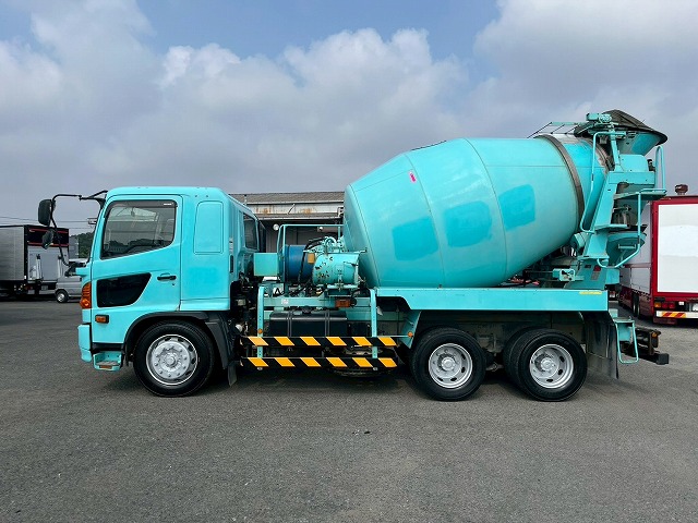 増トン★11トン積載★3軸2デフ★KYB製・8.9立米★ワンオーナー|中古トラックの販売・買取・査定のアイナビ