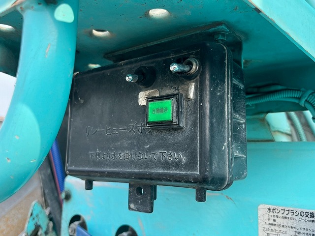 増トン★11トン積載★3軸2デフ★KYB製・8.9立米★ワンオーナー|中古トラックの販売・買取・査定のアイナビ