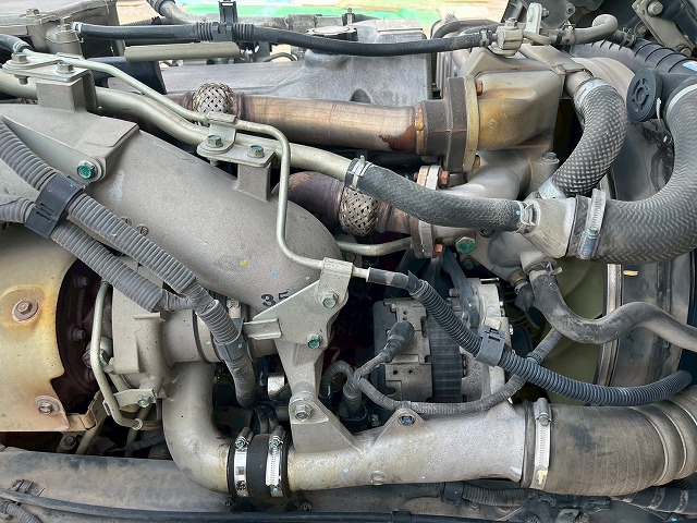 増トン★11トン積載★3軸2デフ★KYB製・8.9立米★ワンオーナー|中古トラックの販売・買取・査定のアイナビ