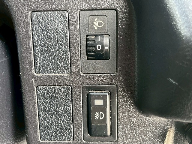 増トン★11トン積載★3軸2デフ★KYB製・8.9立米★ワンオーナー|中古トラックの販売・買取・査定のアイナビ