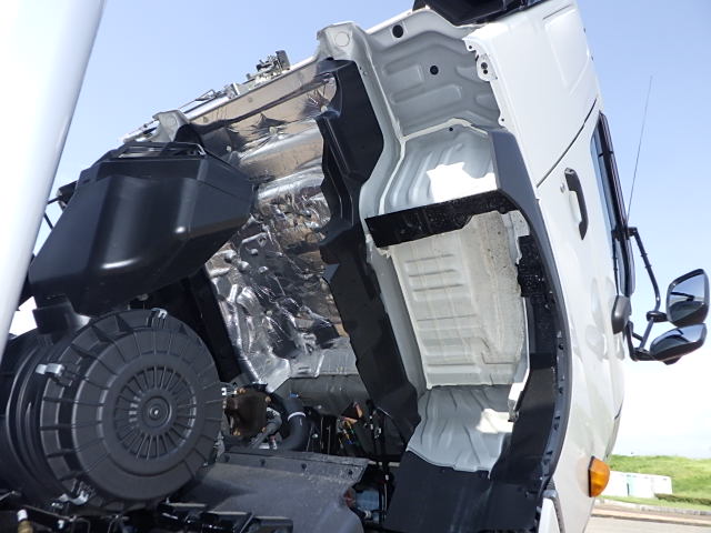 日野 令和7年式 格納ゲート付き 冷凍バン 車検付き|中古トラックの販売・買取・査定のアイナビ