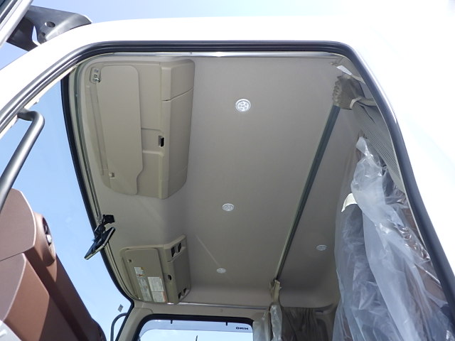 日野 令和7年式 格納ゲート付き 冷凍バン 車検付き|中古トラックの販売・買取・査定のアイナビ