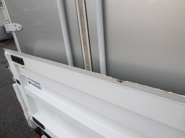 三菱キャンタードライバンゲート付|中古トラックの販売・買取・査定のアイナビ