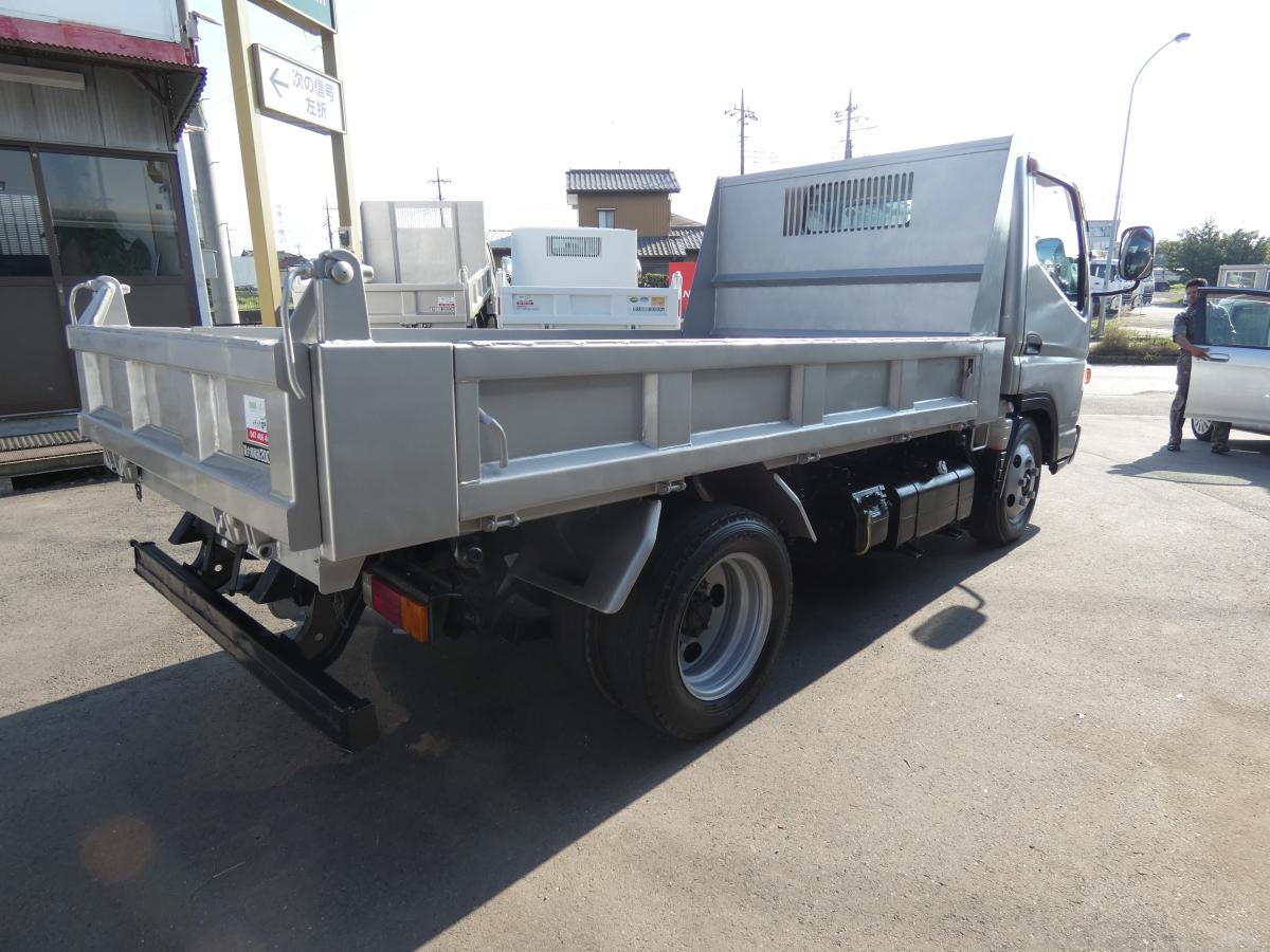 H24 キャンター ダンプ 2トン マニュアル　250829|中古トラックの販売・買取・査定のアイナビ