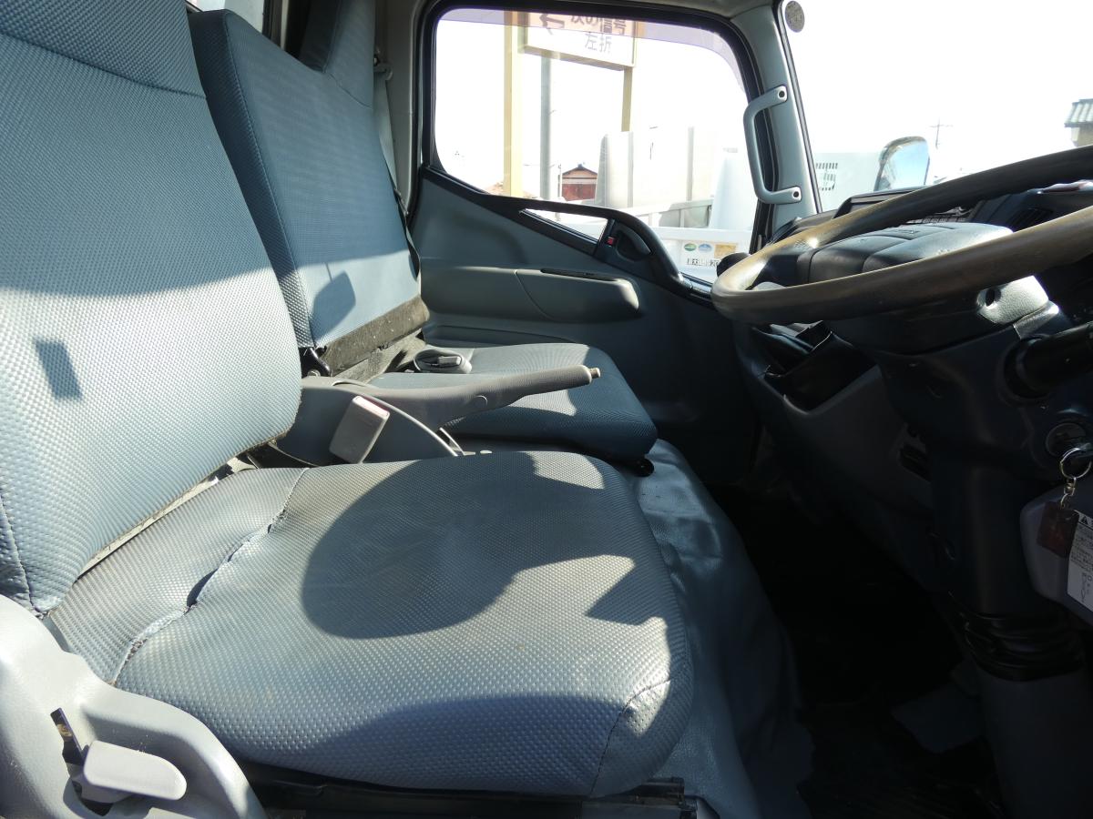 H24 キャンター ダンプ 2トン マニュアル　250829|中古トラックの販売・買取・査定のアイナビ