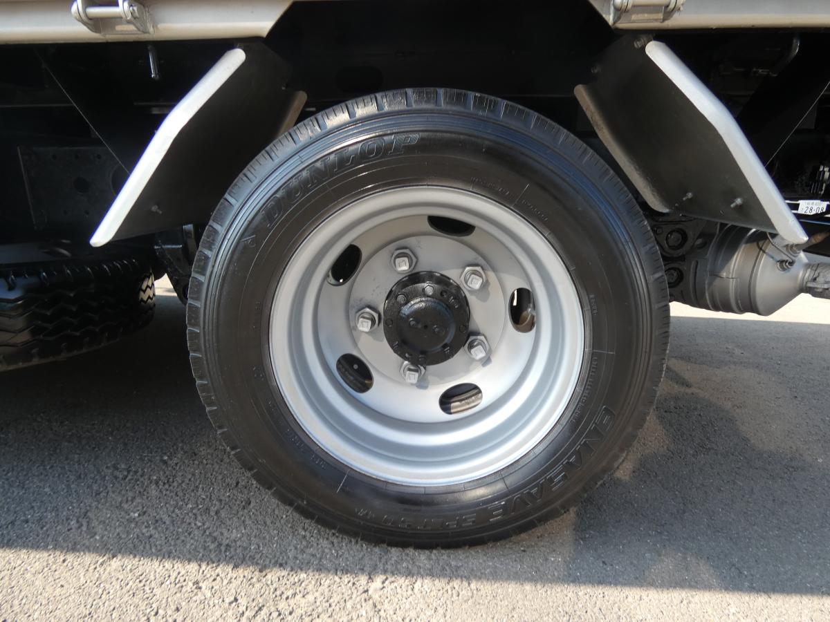 H24 キャンター ダンプ 2トン マニュアル　250829|中古トラックの販売・買取・査定のアイナビ