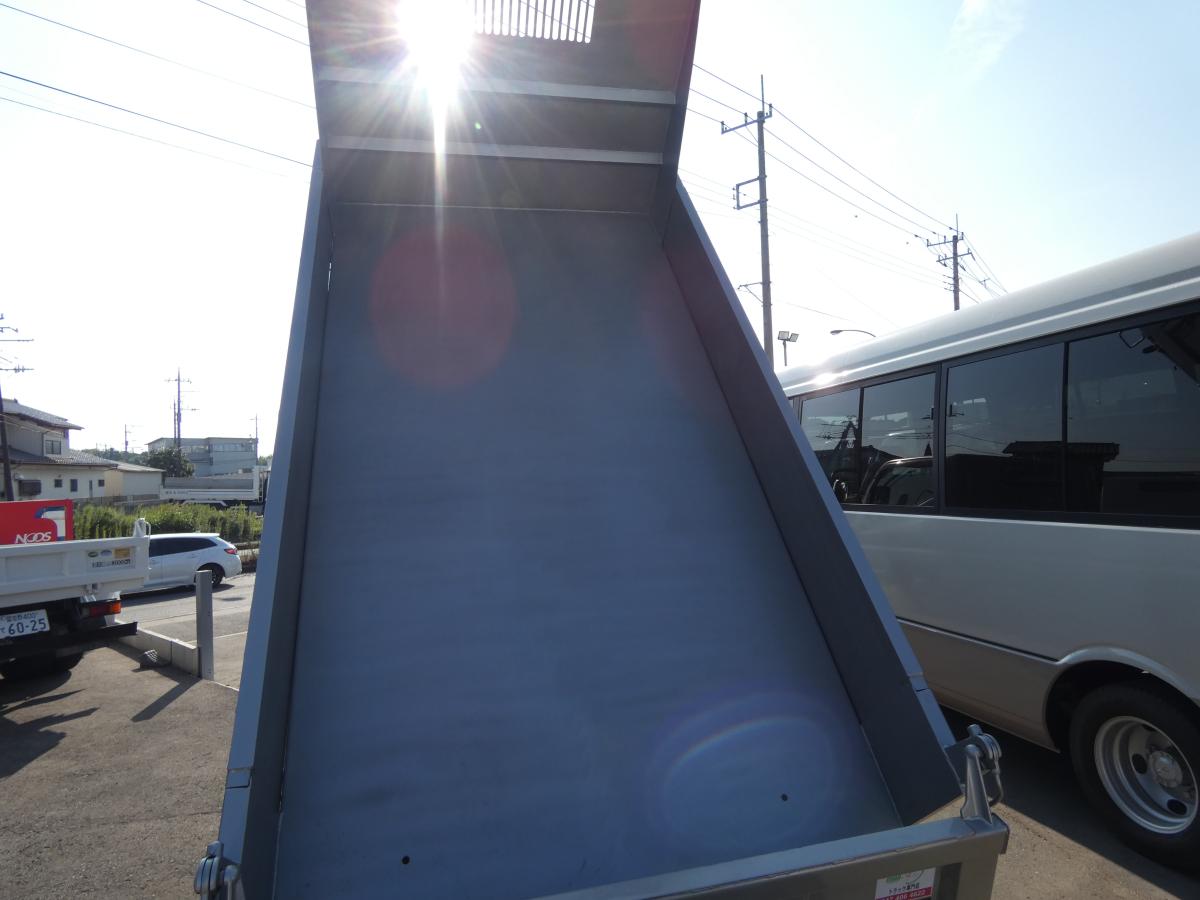 H24 キャンター ダンプ 2トン マニュアル　250829|中古トラックの販売・買取・査定のアイナビ