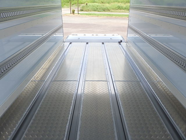 日野 令和7年式 格納ゲート付き 冷凍バン 車検付き|中古トラックの販売・買取・査定のアイナビ