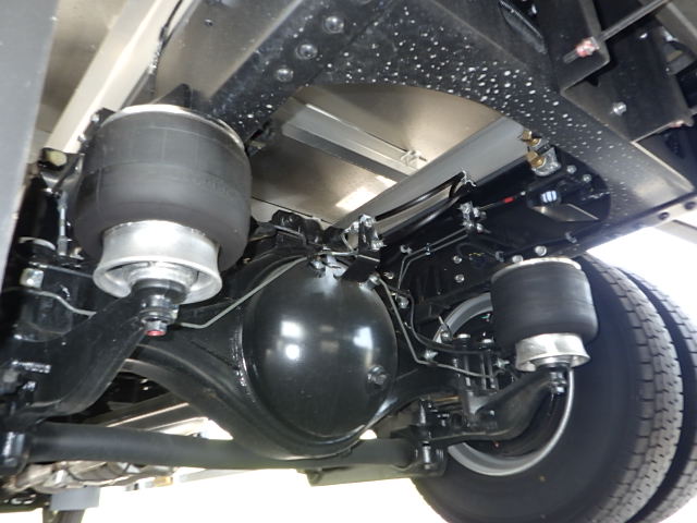 日野 令和7年式 格納ゲート付き 冷凍バン 車検付き|中古トラックの販売・買取・査定のアイナビ