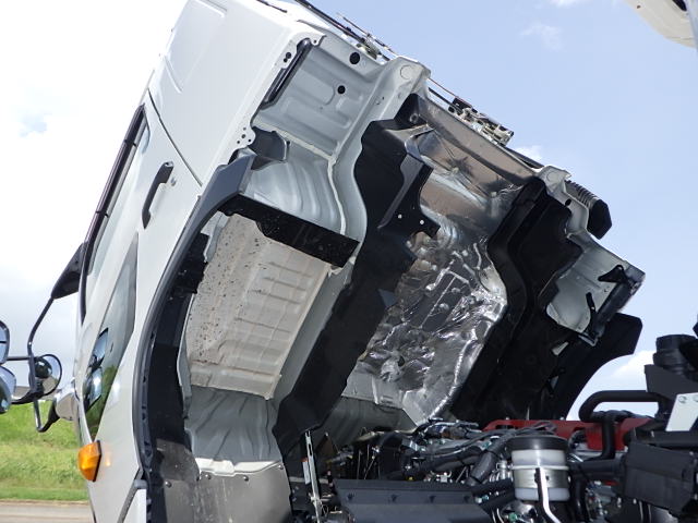 日野 令和7年式 格納ゲート付き 冷凍バン 車検付き|中古トラックの販売・買取・査定のアイナビ