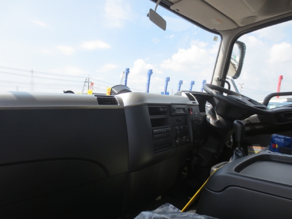 三菱ファイター5段セルフクレーン|中古トラックの販売・買取・査定のアイナビ