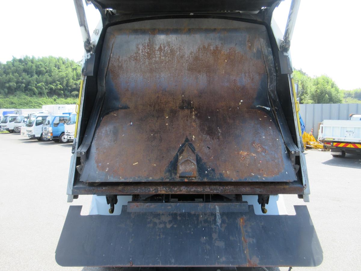 脱着装置付コンテナ専用車 プレスコンテナ フジマイティ―製|中古トラックの販売・買取・査定のアイナビ