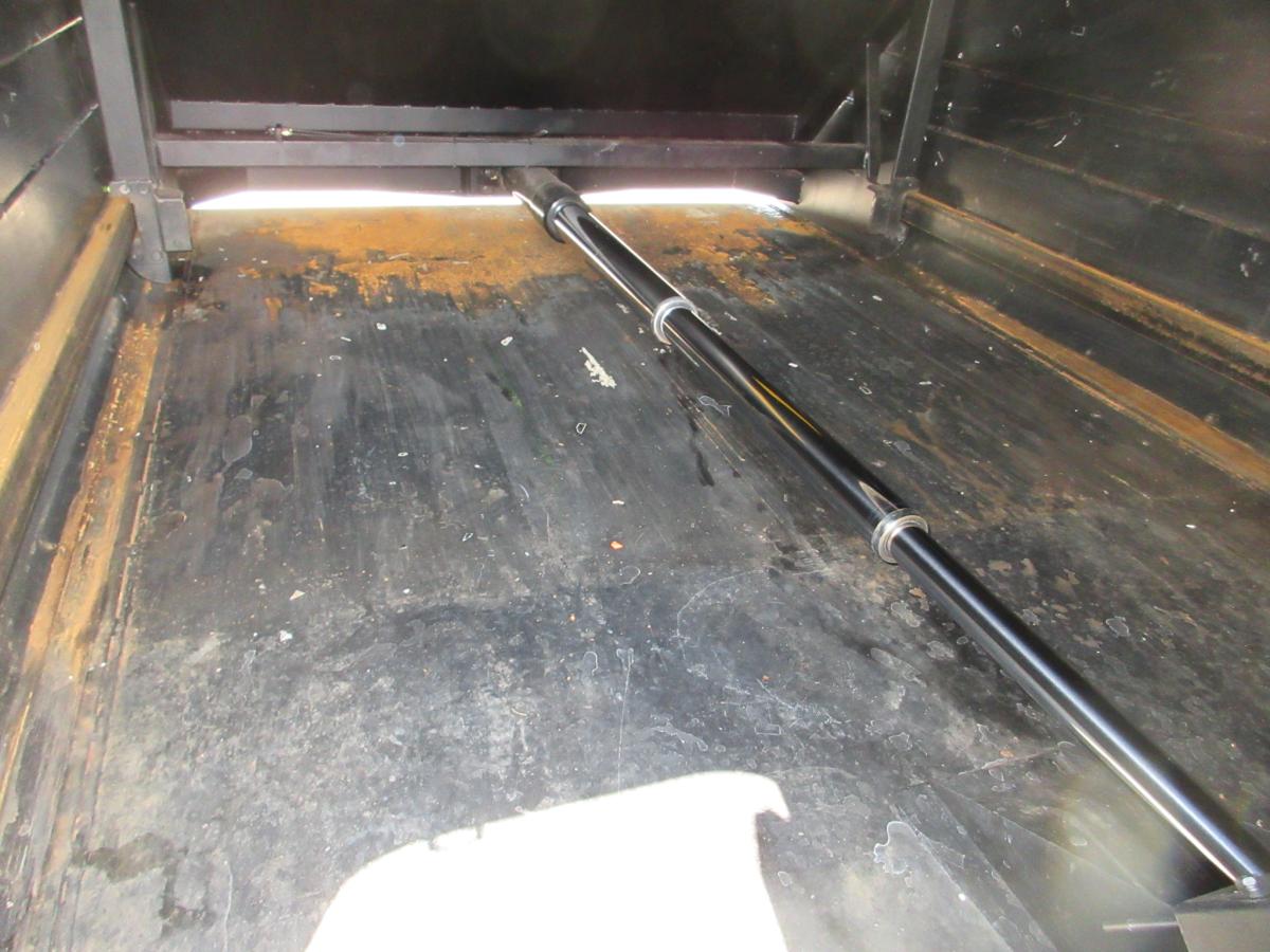 脱着装置付コンテナ専用車 プレスコンテナ フジマイティ―製|中古トラックの販売・買取・査定のアイナビ