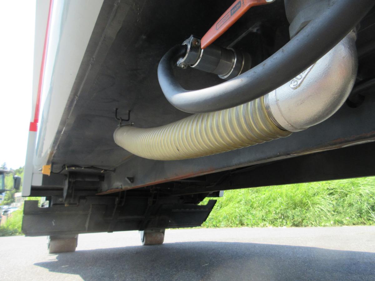 脱着装置付コンテナ専用車 プレスコンテナ フジマイティ―製|中古トラックの販売・買取・査定のアイナビ