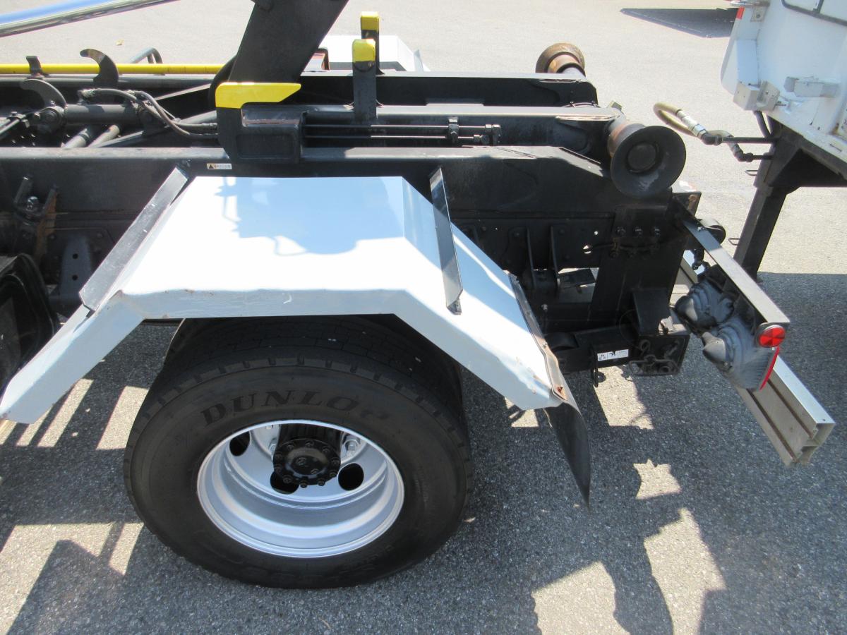 脱着装置付コンテナ専用車 プレスコンテナ フジマイティ―製|中古トラックの販売・買取・査定のアイナビ