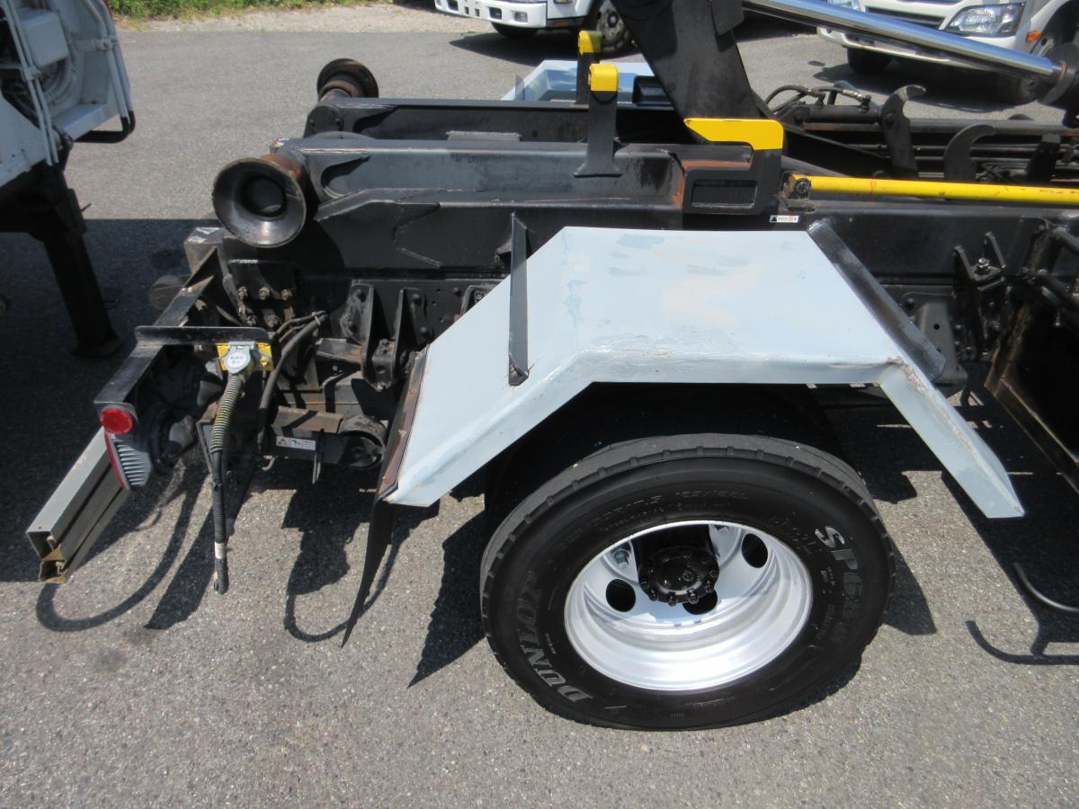 脱着装置付コンテナ専用車 プレスコンテナ フジマイティ―製|中古トラックの販売・買取・査定のアイナビ